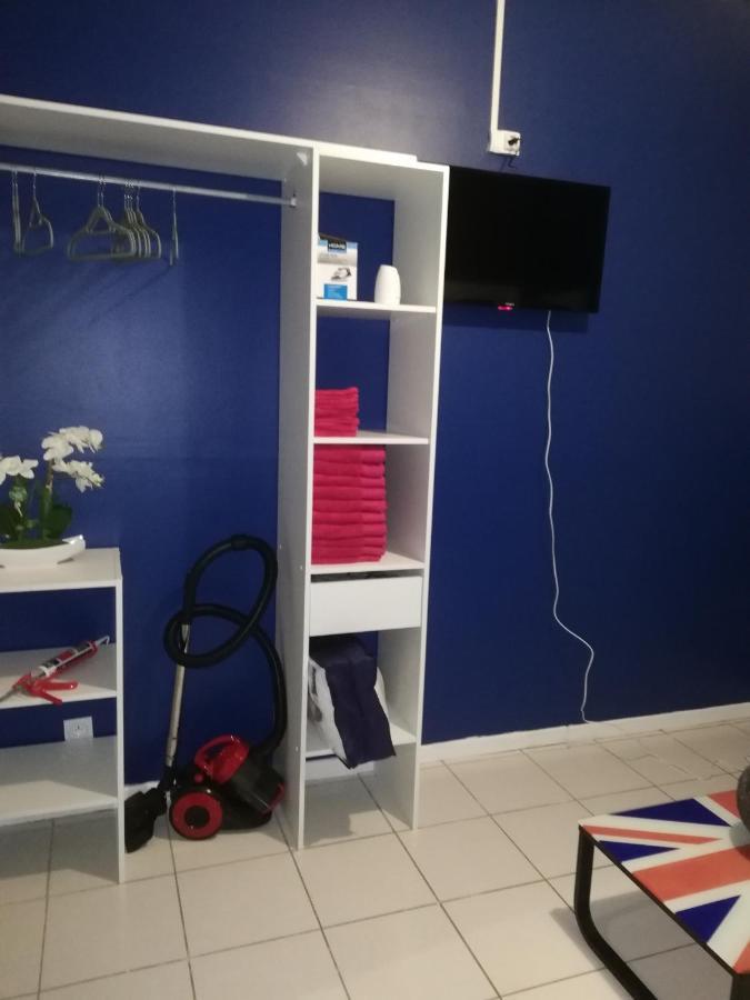 London City La Fere Екстер'єр фото